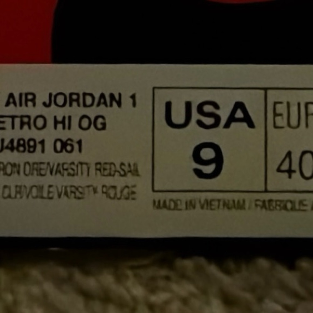 Women’s Jordan Air Jordan 1 Retro High OG - Newstalgia - Picture 5 of 5